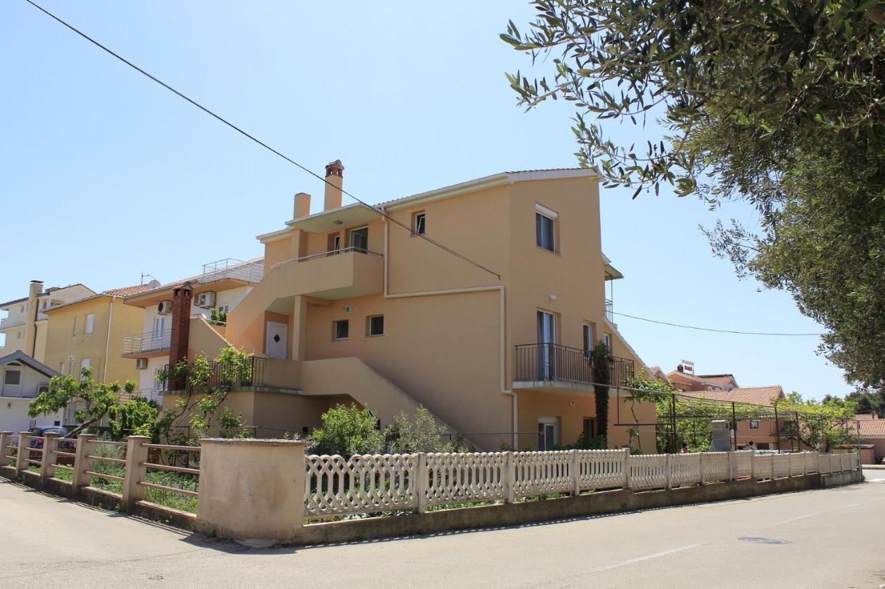 Apartments And Rooms Jagoda - Comfy And Cozy Zadar Bagian luar foto